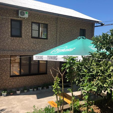 גגרה Guesthouse On Sovhoznaya 18 מראה חיצוני תמונה
