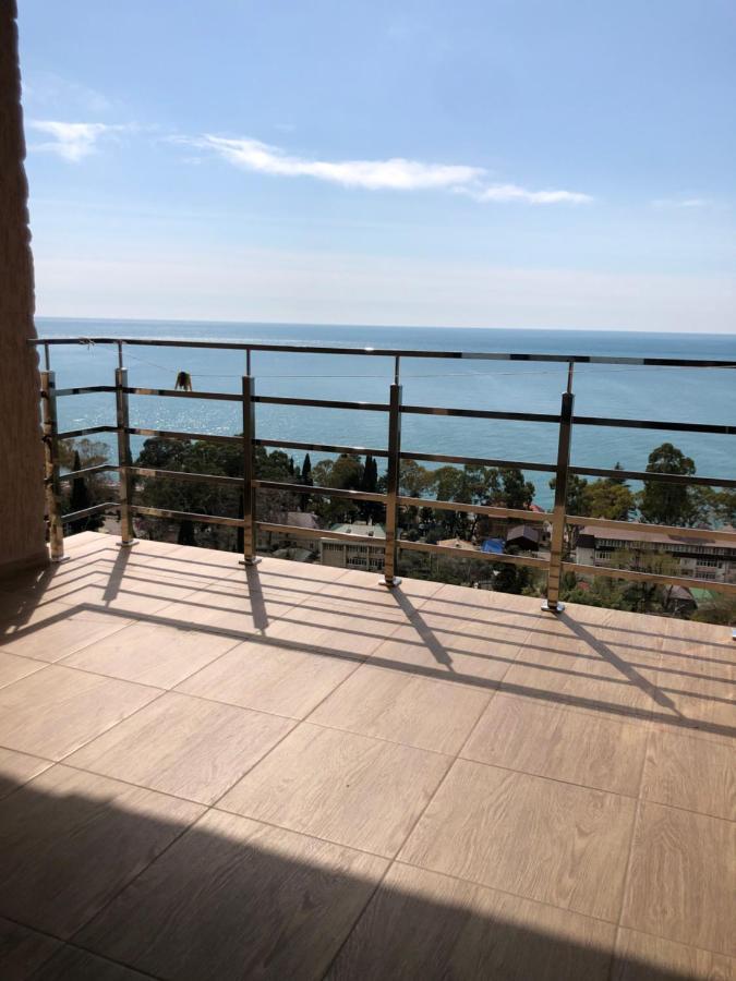 גגרה Guesthouse On Sovhoznaya 18 מראה חיצוני תמונה