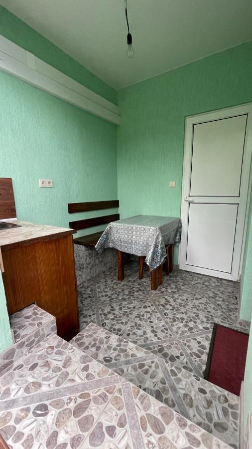 גגרה Guesthouse On Sovhoznaya 18 מראה חיצוני תמונה