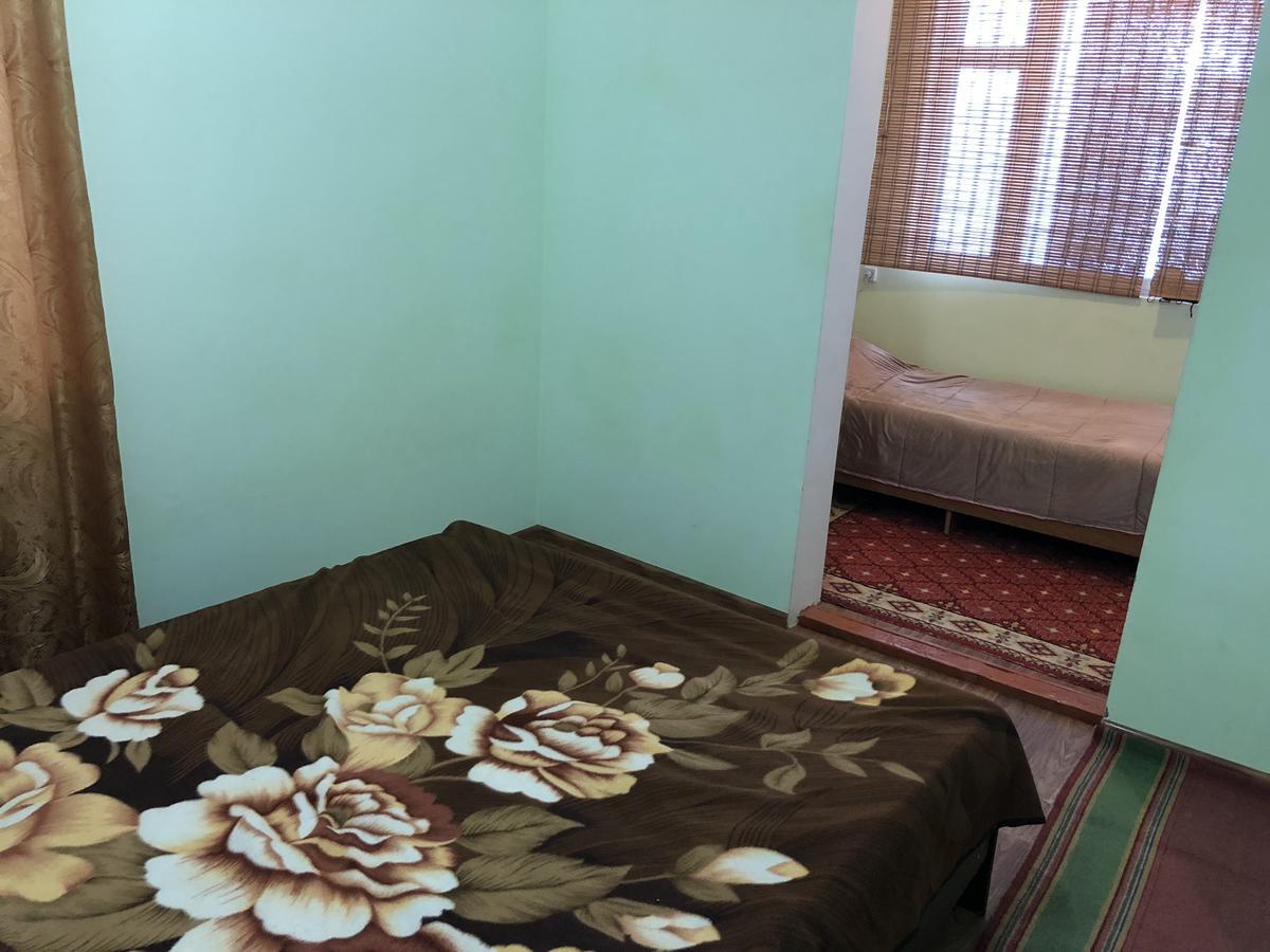 גגרה Guesthouse On Sovhoznaya 18 מראה חיצוני תמונה